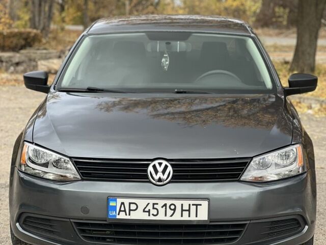 Сірий Фольксваген Джетта, об'ємом двигуна 2 л та пробігом 142 тис. км за 8000 $, фото 2 на Automoto.ua