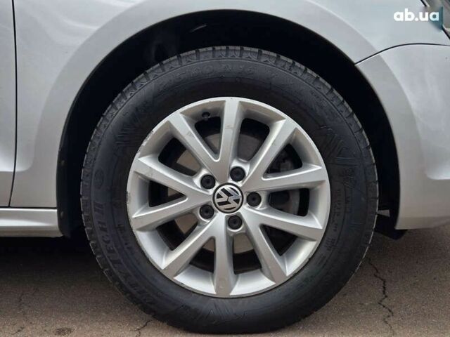 Серый Фольксваген Джетта, объемом двигателя 1.4 л и пробегом 154 тыс. км за 8800 $, фото 17 на Automoto.ua