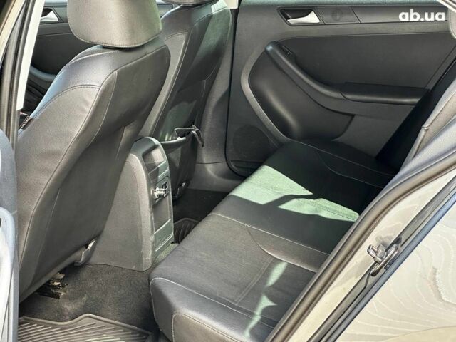 Серый Фольксваген Джетта, объемом двигателя 2.5 л и пробегом 194 тыс. км за 8490 $, фото 9 на Automoto.ua