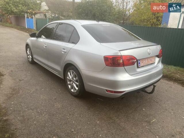 Серый Фольксваген Джетта, объемом двигателя 1.6 л и пробегом 240 тыс. км за 9500 $, фото 5 на Automoto.ua