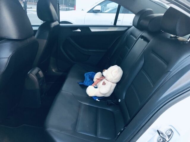 Сірий Фольксваген Джетта, об'ємом двигуна 2.5 л та пробігом 220 тис. км за 8450 $, фото 8 на Automoto.ua