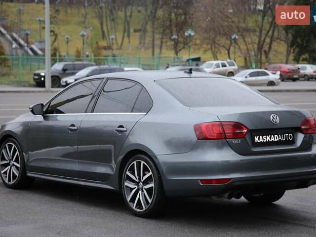 Серый Фольксваген Джетта, объемом двигателя 1.98 л и пробегом 215 тыс. км за 12200 $, фото 3 на Automoto.ua