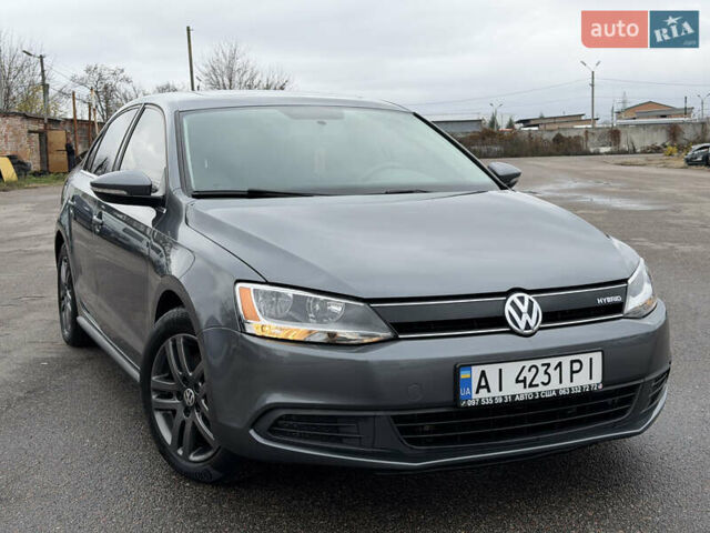 Серый Фольксваген Джетта, объемом двигателя 1.4 л и пробегом 225 тыс. км за 9200 $, фото 9 на Automoto.ua