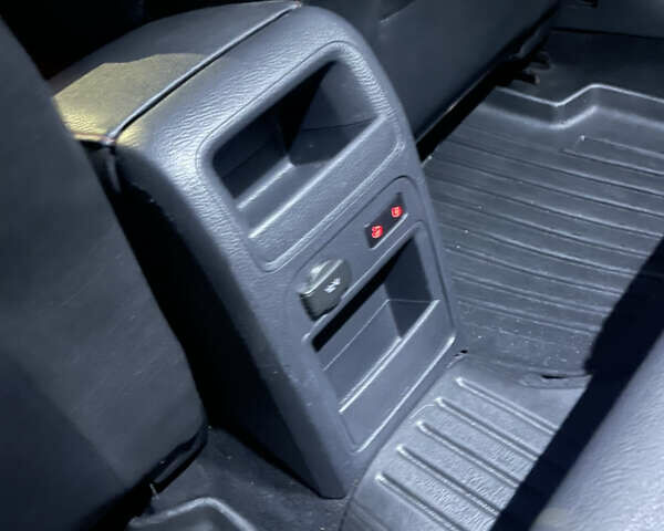 Серый Фольксваген Джетта, объемом двигателя 1.98 л и пробегом 169 тыс. км за 12400 $, фото 22 на Automoto.ua