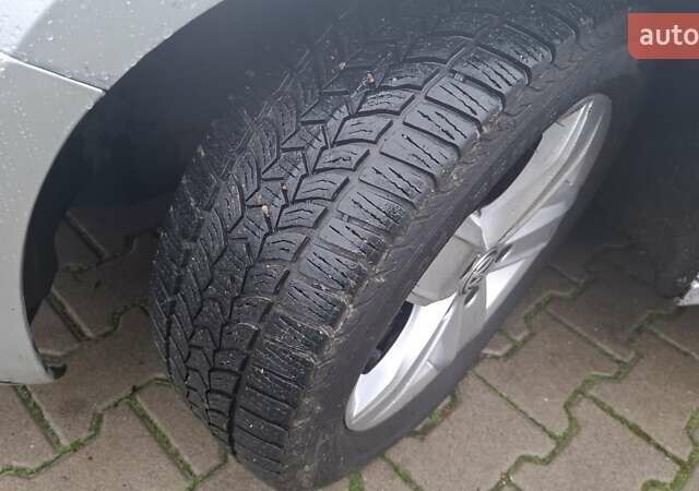 Сірий Фольксваген Джетта, об'ємом двигуна 2.5 л та пробігом 312 тис. км за 7700 $, фото 7 на Automoto.ua