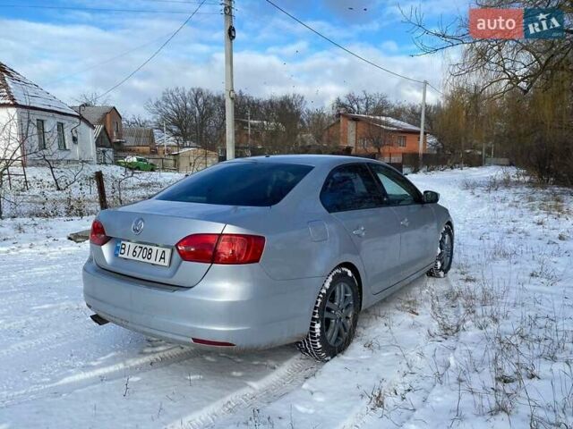 Серый Фольксваген Джетта, объемом двигателя 2.48 л и пробегом 250 тыс. км за 7000 $, фото 9 на Automoto.ua