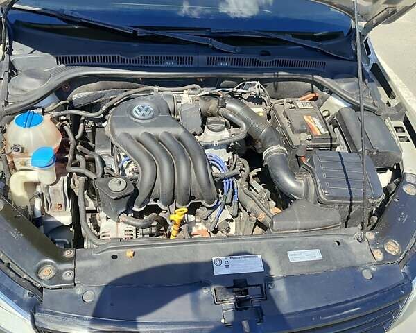 Сірий Фольксваген Джетта, об'ємом двигуна 1.98 л та пробігом 180 тис. км за 7700 $, фото 9 на Automoto.ua