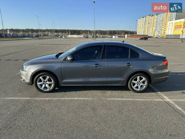 Сірий Фольксваген Джетта, об'ємом двигуна 1.97 л та пробігом 186 тис. км за 10250 $, фото 7 на Automoto.ua