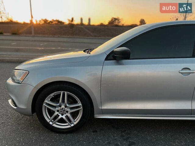 Серый Фольксваген Джетта, объемом двигателя 1.98 л и пробегом 317 тыс. км за 7400 $, фото 9 на Automoto.ua