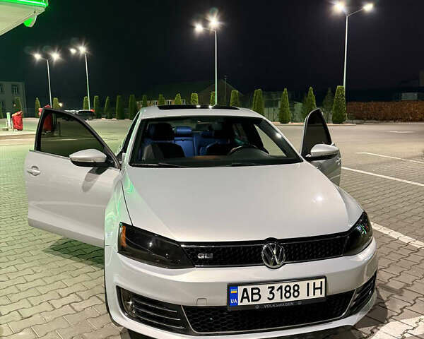 Серый Фольксваген Джетта, объемом двигателя 1.98 л и пробегом 169 тыс. км за 12400 $, фото 5 на Automoto.ua