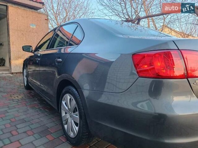 Сірий Фольксваген Джетта, об'ємом двигуна 2.5 л та пробігом 279 тис. км за 7800 $, фото 14 на Automoto.ua