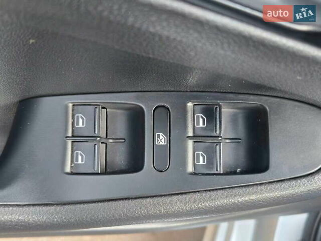 Серый Фольксваген Джетта, объемом двигателя 1.4 л и пробегом 154 тыс. км за 7600 $, фото 10 на Automoto.ua