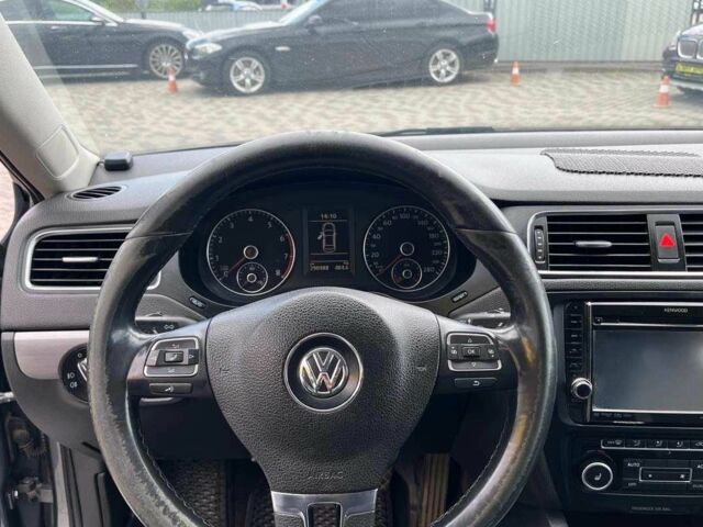 Серый Фольксваген Джетта, объемом двигателя 1.4 л и пробегом 290 тыс. км за 8990 $, фото 15 на Automoto.ua