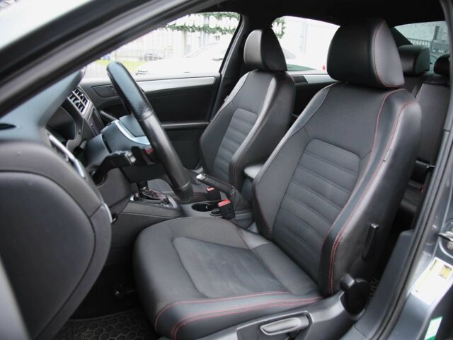 Серый Фольксваген Джетта, объемом двигателя 2 л и пробегом 139 тыс. км за 1220 $, фото 6 на Automoto.ua