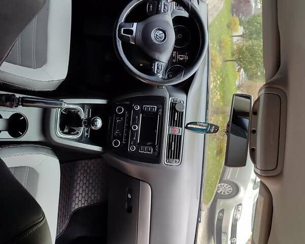 Фольксваген Джетта 2012 в Ивано-Франковске на Automoto.ua Серый Фольксваген Джетта, объемом двигателя 1.6 л и пробегом 230 тыс. км за 8400 $, фото 14 на Automoto.ua