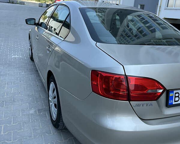 Сірий Фольксваген Джетта, об'ємом двигуна 2.5 л та пробігом 208 тис. км за 9300 $, фото 8 на Automoto.ua