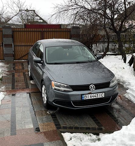 Сірий Фольксваген Джетта, об'ємом двигуна 2.5 л та пробігом 250 тис. км за 9800 $, фото 1 на Automoto.ua