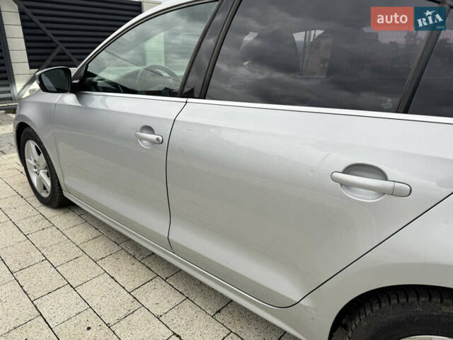 Серый Фольксваген Джетта, объемом двигателя 1.98 л и пробегом 295 тыс. км за 8000 $, фото 7 на Automoto.ua