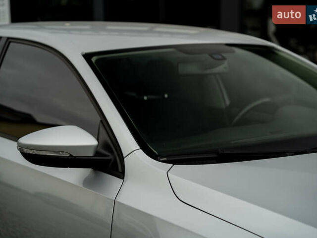 Серый Фольксваген Джетта, объемом двигателя 1.39 л и пробегом 122 тыс. км за 9900 $, фото 10 на Automoto.ua