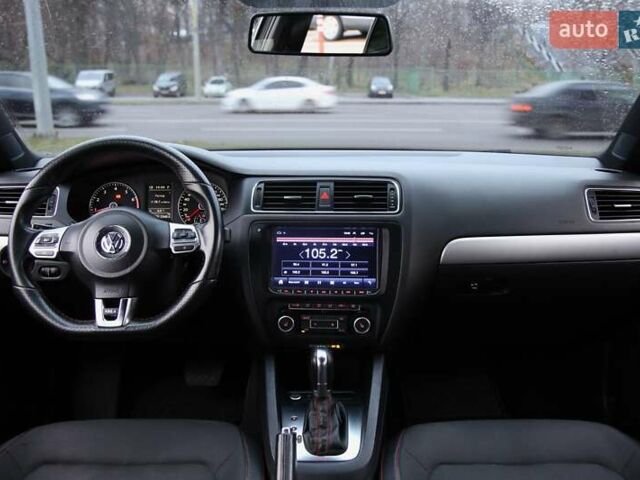 Серый Фольксваген Джетта, объемом двигателя 1.98 л и пробегом 215 тыс. км за 12200 $, фото 11 на Automoto.ua