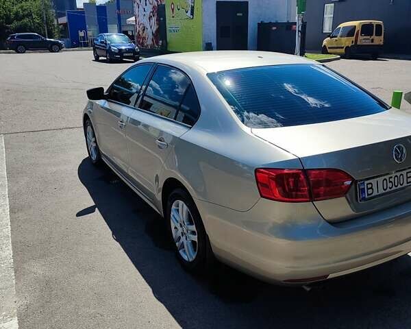 Сірий Фольксваген Джетта, об'ємом двигуна 1.98 л та пробігом 180 тис. км за 7700 $, фото 4 на Automoto.ua