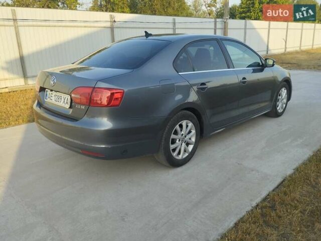 Сірий Фольксваген Джетта, об'ємом двигуна 2.48 л та пробігом 279 тис. км за 7500 $, фото 17 на Automoto.ua