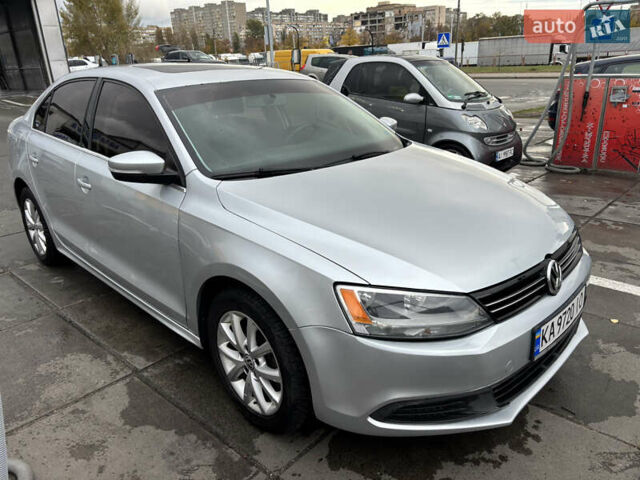 Фольксваген Джетта 2012 в Киеве на Automoto.ua Серый Фольксваген Джетта, объемом двигателя 2.48 л и пробегом 171 тыс. км за 7500 $, фото 14 на Automoto.ua