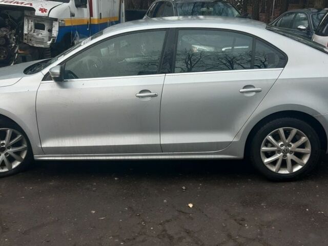 Серый Фольксваген Джетта, объемом двигателя 2.5 л и пробегом 220 тыс. км за 8300 $, фото 7 на Automoto.ua