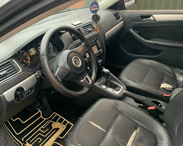 Сірий Фольксваген Джетта, об'ємом двигуна 2.5 л та пробігом 279 тис. км за 7200 $, фото 6 на Automoto.ua