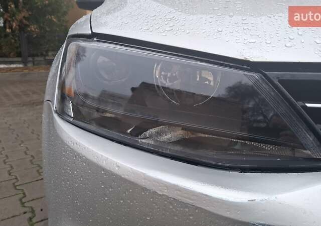 Сірий Фольксваген Джетта, об'ємом двигуна 2.5 л та пробігом 312 тис. км за 7700 $, фото 10 на Automoto.ua