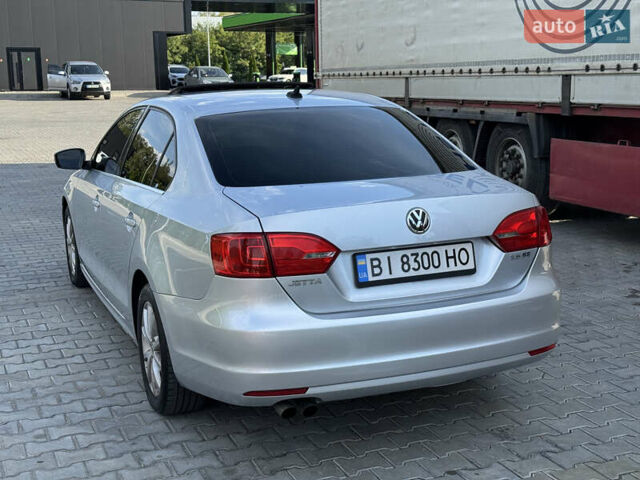 Сірий Фольксваген Джетта, об'ємом двигуна 2.5 л та пробігом 132 тис. км за 9200 $, фото 3 на Automoto.ua