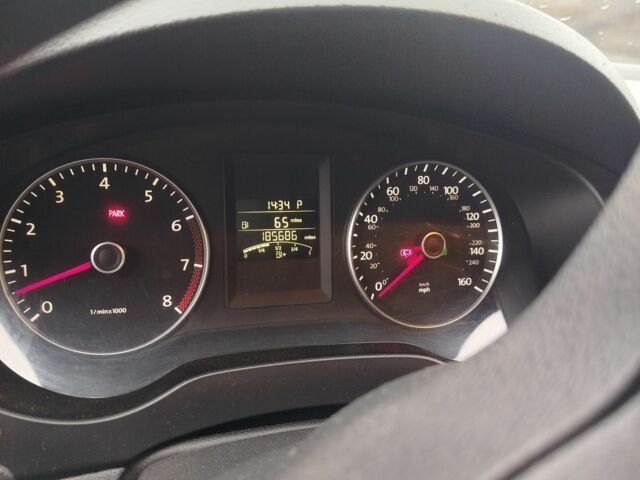 Серый Фольксваген Джетта, объемом двигателя 2.5 л и пробегом 290 тыс. км за 7600 $, фото 17 на Automoto.ua