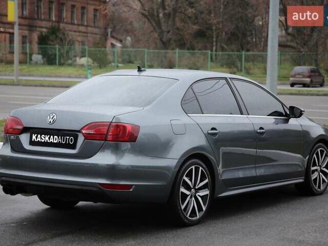 Серый Фольксваген Джетта, объемом двигателя 1.98 л и пробегом 215 тыс. км за 12200 $, фото 5 на Automoto.ua