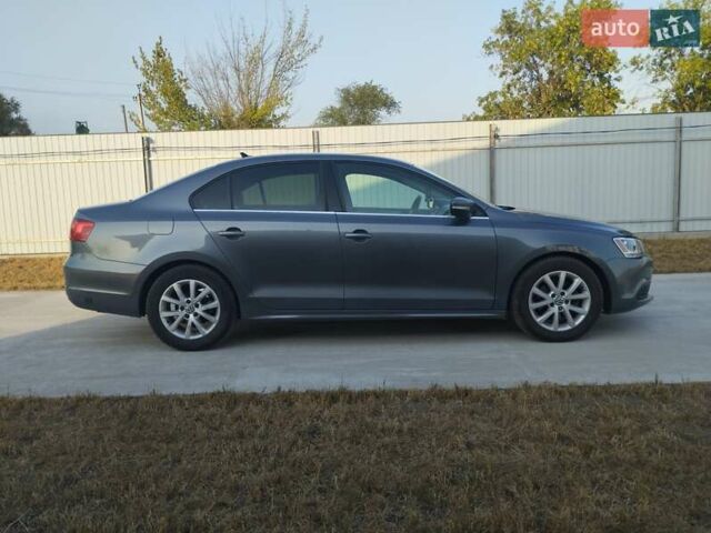 Сірий Фольксваген Джетта, об'ємом двигуна 2.48 л та пробігом 279 тис. км за 7500 $, фото 18 на Automoto.ua