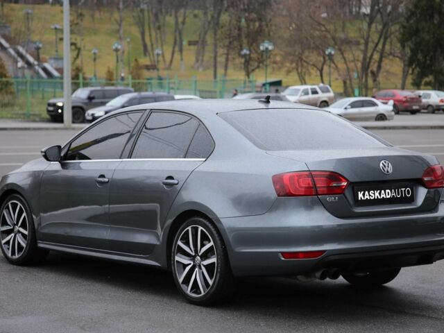 Серый Фольксваген Джетта, объемом двигателя 2 л и пробегом 139 тыс. км за 1220 $, фото 3 на Automoto.ua