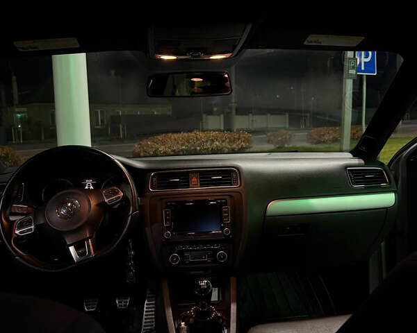 Серый Фольксваген Джетта, объемом двигателя 1.98 л и пробегом 169 тыс. км за 12400 $, фото 15 на Automoto.ua