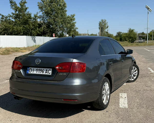 Сірий Фольксваген Джетта, об'ємом двигуна 2.48 л та пробігом 188 тис. км за 8699 $, фото 4 на Automoto.ua