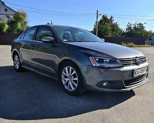 Сірий Фольксваген Джетта, об'ємом двигуна 2.48 л та пробігом 207 тис. км за 7993 $, фото 13 на Automoto.ua