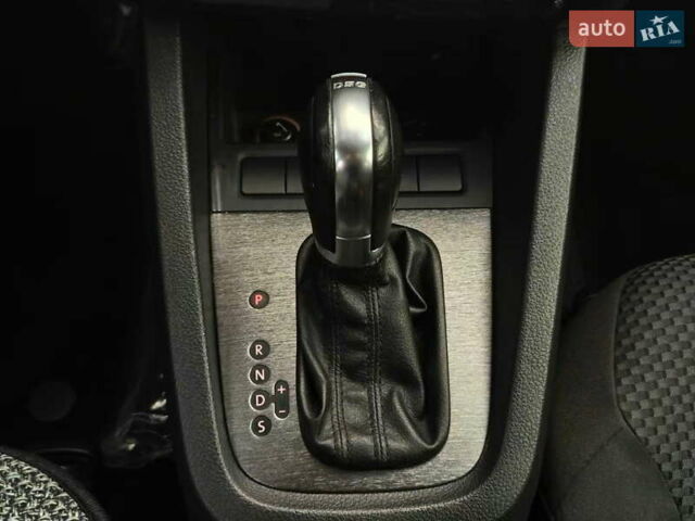 Серый Фольксваген Джетта, объемом двигателя 1.4 л и пробегом 154 тыс. км за 7600 $, фото 23 на Automoto.ua