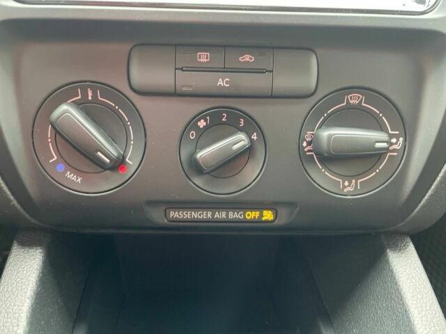 Фольксваген Джетта 2012 в Кривом Роге на Automoto.ua Серый Фольксваген Джетта, объемом двигателя 2 л и пробегом 153 тыс. км за 7700 $, фото 11 на Automoto.ua