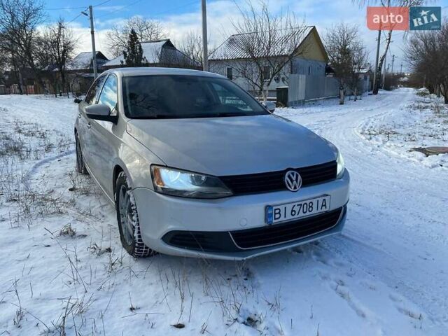 Серый Фольксваген Джетта, объемом двигателя 2.48 л и пробегом 250 тыс. км за 7000 $, фото 4 на Automoto.ua