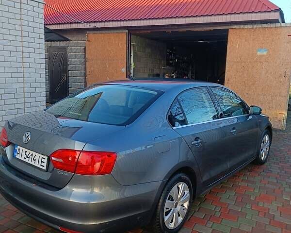 Сірий Фольксваген Джетта, об'ємом двигуна 2.5 л та пробігом 279 тис. км за 7800 $, фото 17 на Automoto.ua