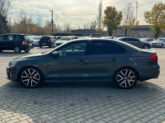 Сірий Фольксваген Джетта, об'ємом двигуна 2 л та пробігом 175 тис. км за 9999 $, фото 3 на Automoto.ua