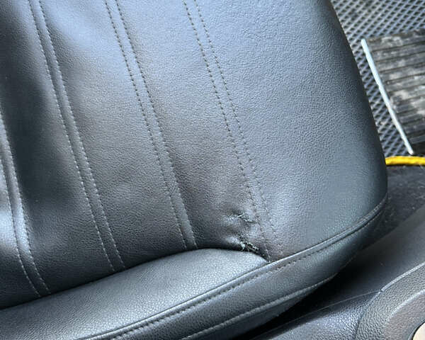 Сірий Фольксваген Джетта, об'ємом двигуна 1.97 л та пробігом 186 тис. км за 10250 $, фото 19 на Automoto.ua