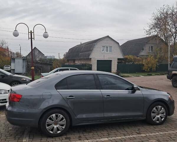 Сірий Фольксваген Джетта, об'ємом двигуна 2.48 л та пробігом 144 тис. км за 8500 $, фото 3 на Automoto.ua