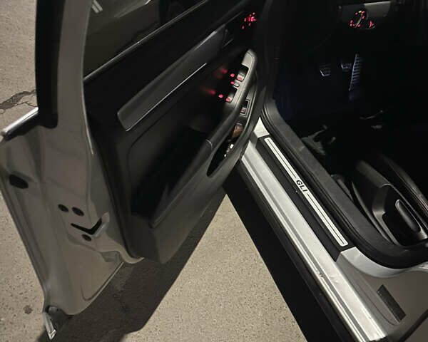 Серый Фольксваген Джетта, объемом двигателя 1.98 л и пробегом 169 тыс. км за 12400 $, фото 23 на Automoto.ua