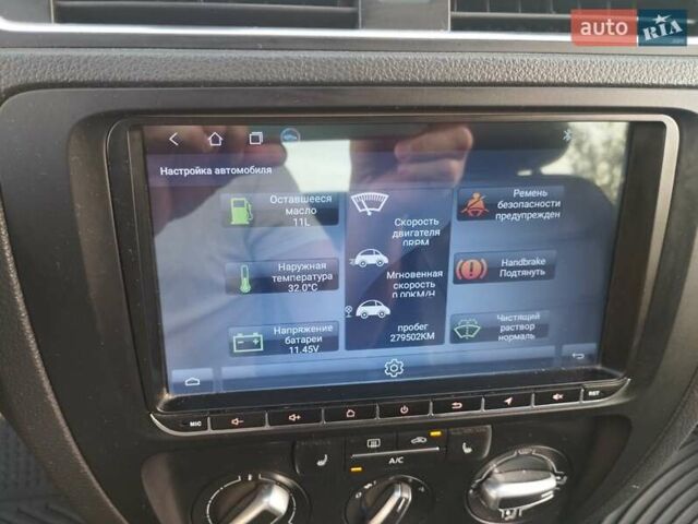 Сірий Фольксваген Джетта, об'ємом двигуна 2.48 л та пробігом 279 тис. км за 7500 $, фото 6 на Automoto.ua