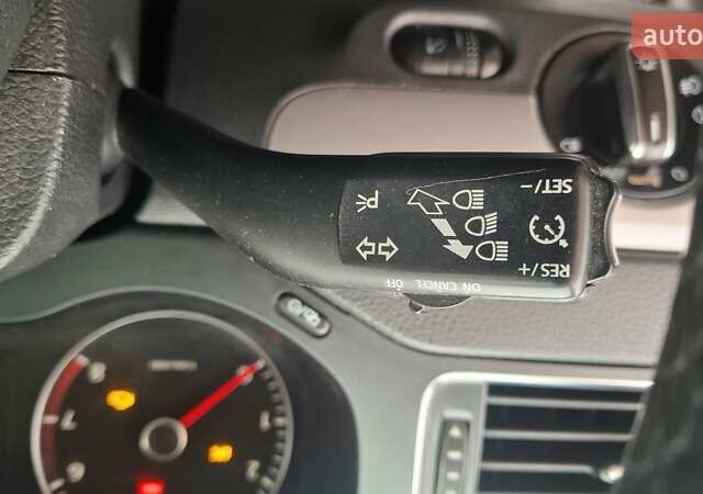 Сірий Фольксваген Джетта, об'ємом двигуна 2.5 л та пробігом 312 тис. км за 7700 $, фото 21 на Automoto.ua