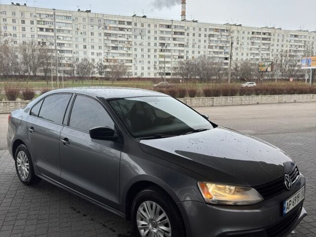 Серый Фольксваген Джетта, объемом двигателя 2 л и пробегом 240 тыс. км за 8200 $, фото 1 на Automoto.ua