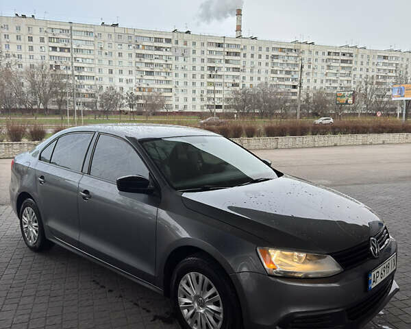 Серый Фольксваген Джетта, объемом двигателя 1.98 л и пробегом 240 тыс. км за 8200 $, фото 1 на Automoto.ua